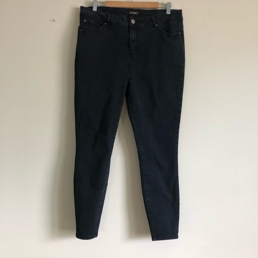 Refuge+ Black Skinny Jeans